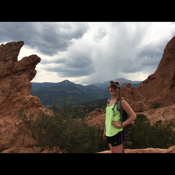 Meet your Posher, Brianne - Picture 4 of 4